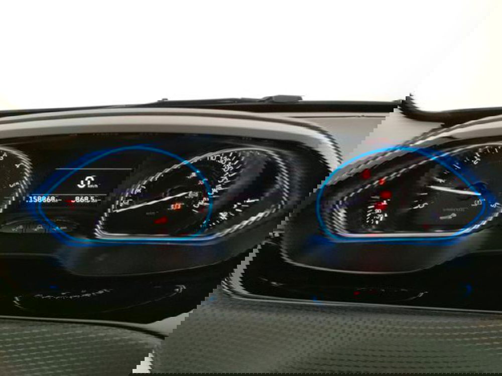Peugeot 2008 usata a Modena (15)