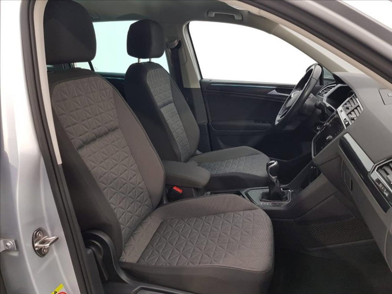 Volkswagen Tiguan usata a Lucca (11)