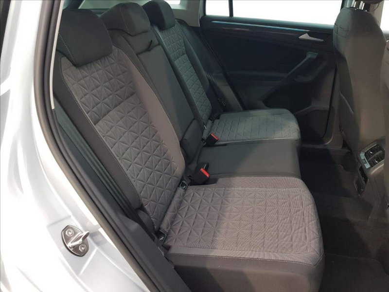 Volkswagen Tiguan usata a Lucca (12)