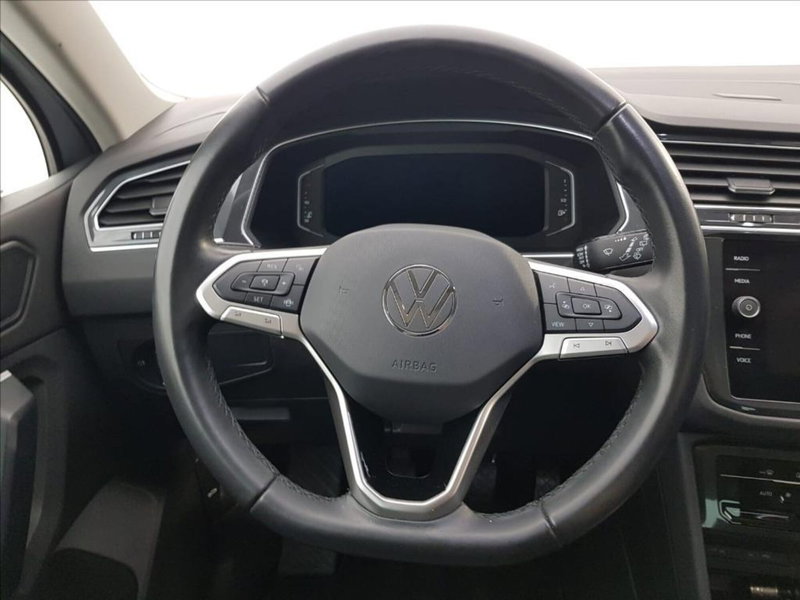 Volkswagen Tiguan usata a Lucca (14)