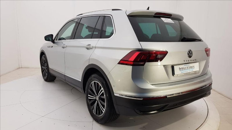 Volkswagen Tiguan usata a Lucca (4)