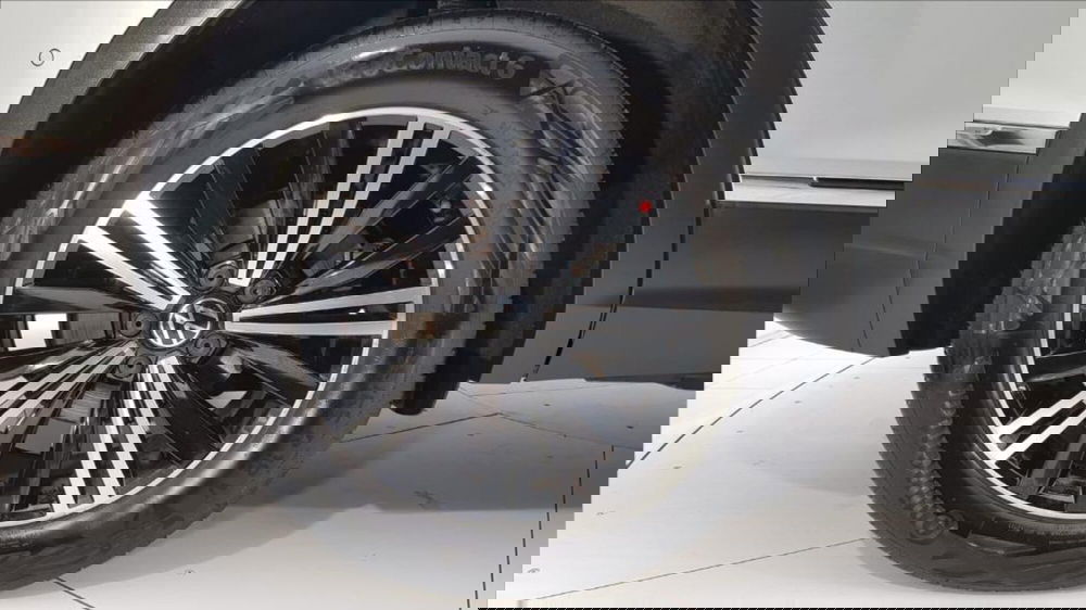 Volkswagen Tiguan usata a Lucca (9)