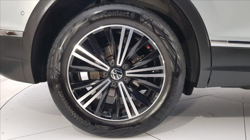 Volkswagen Tiguan usata a Lucca (9)