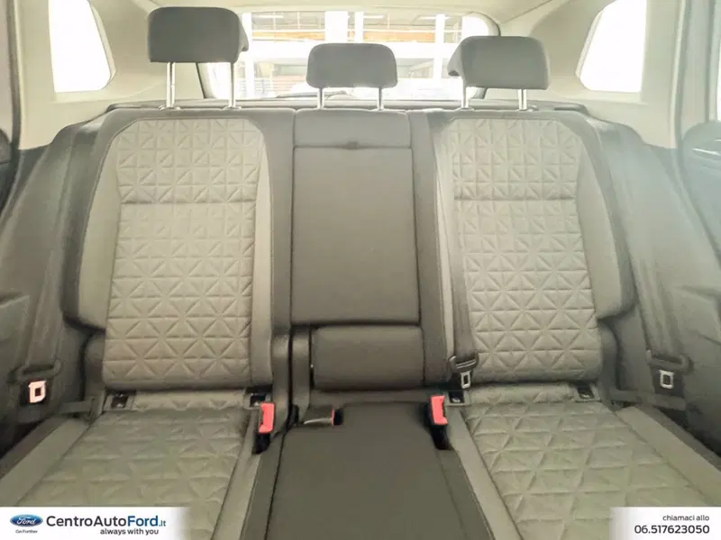 Volkswagen Tiguan usata a Roma (9)