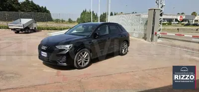 Audi Q3 Sportback 35 TDI quattro S tronic S line edition del 2019 usata a Surano