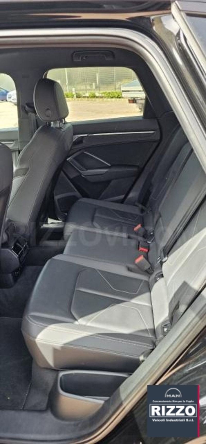 Audi Q3 Sportback usata a Lecce (14)