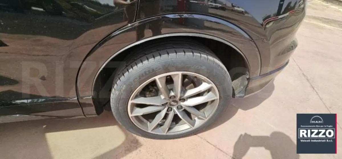 Audi Q3 Sportback usata a Lecce (9)