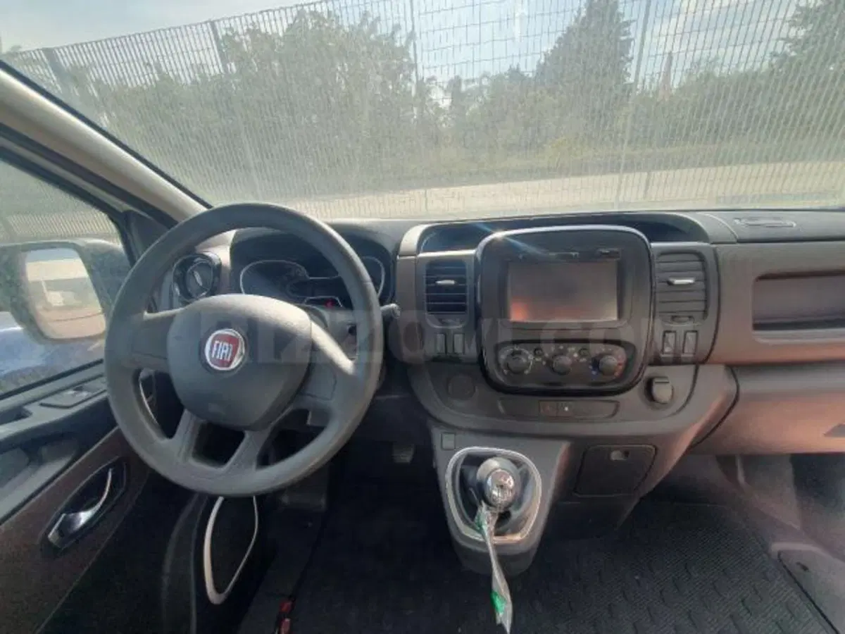 Fiat Talento Furgone usata a Lecce (10)