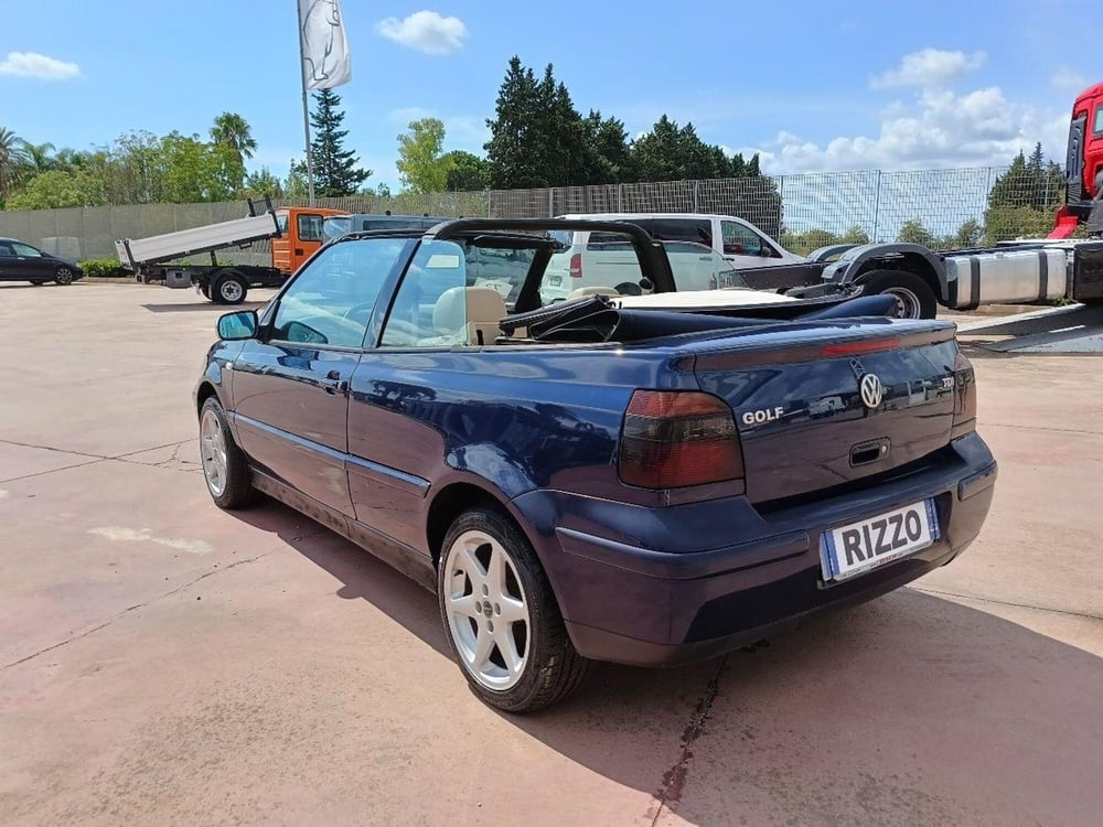 Volkswagen Golf Cabrio usata a Lecce (4)