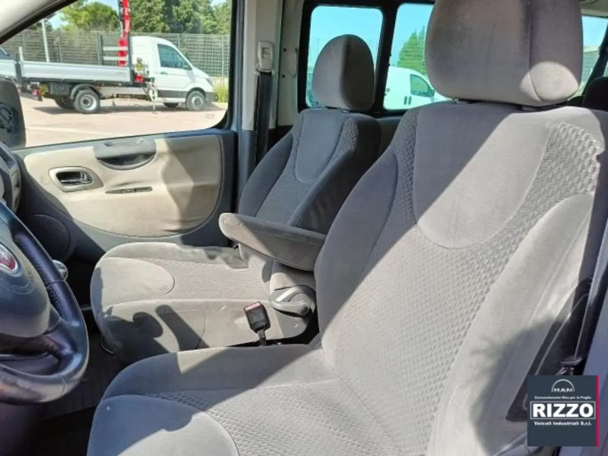 Fiat Scudo Furgone usata a Lecce (11)