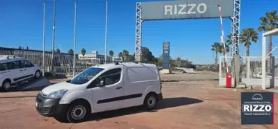 Citroen Berlingo 1.6 HDi 75CV del 2017 usata a Surano