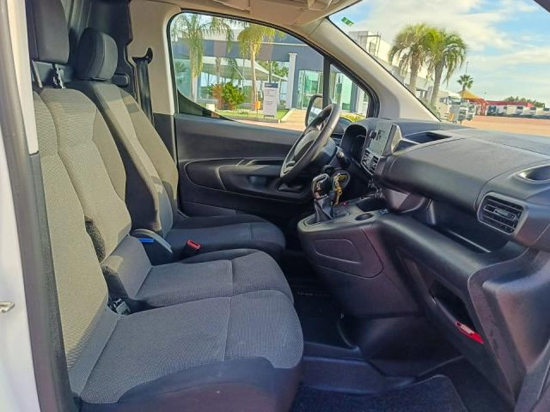 Citroen Berlingo usata a Lecce (10)