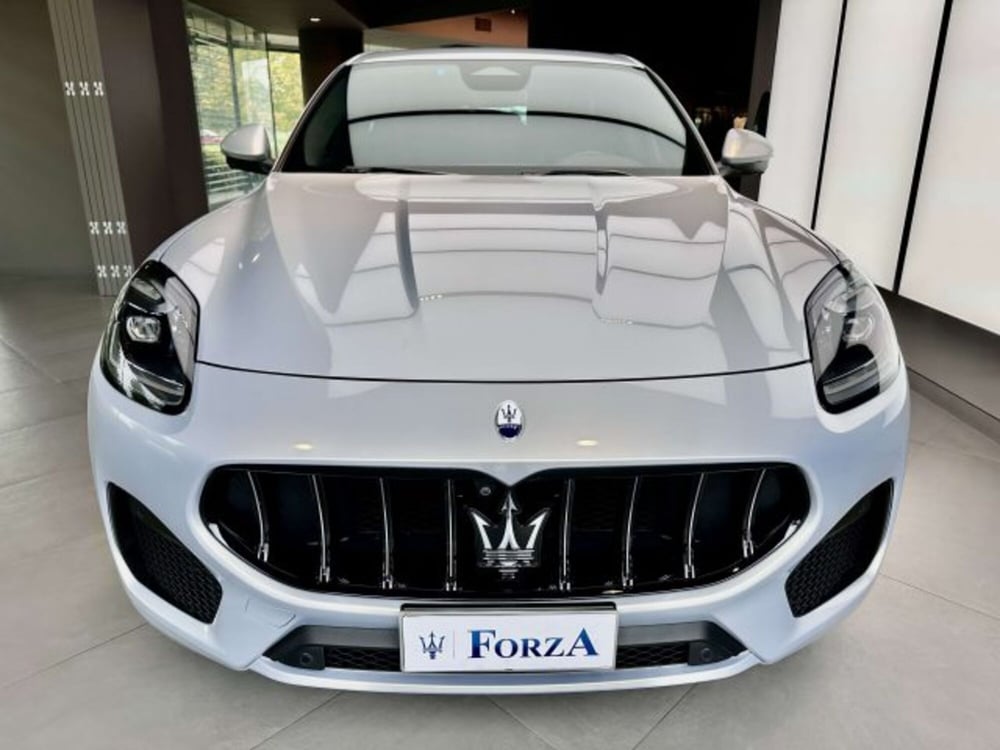 Maserati Grecale usata a Torino (2)