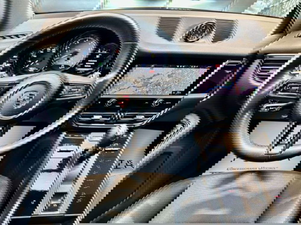 Porsche Macan usata a Torino (14)