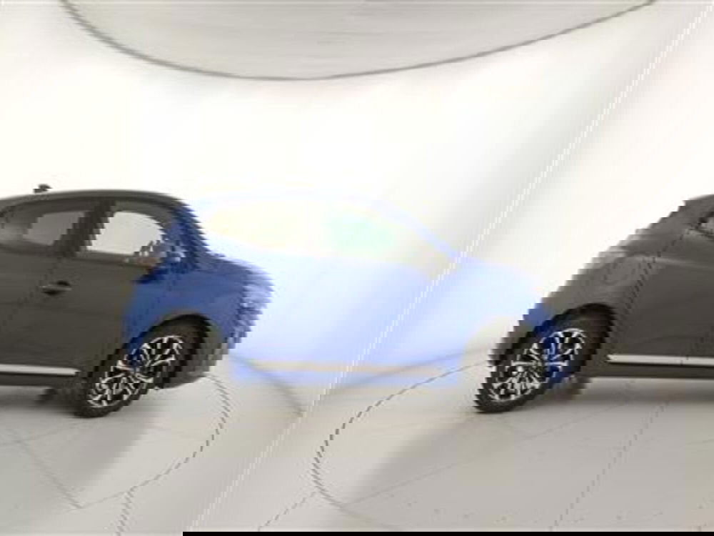 Renault Clio usata a Bari (9)