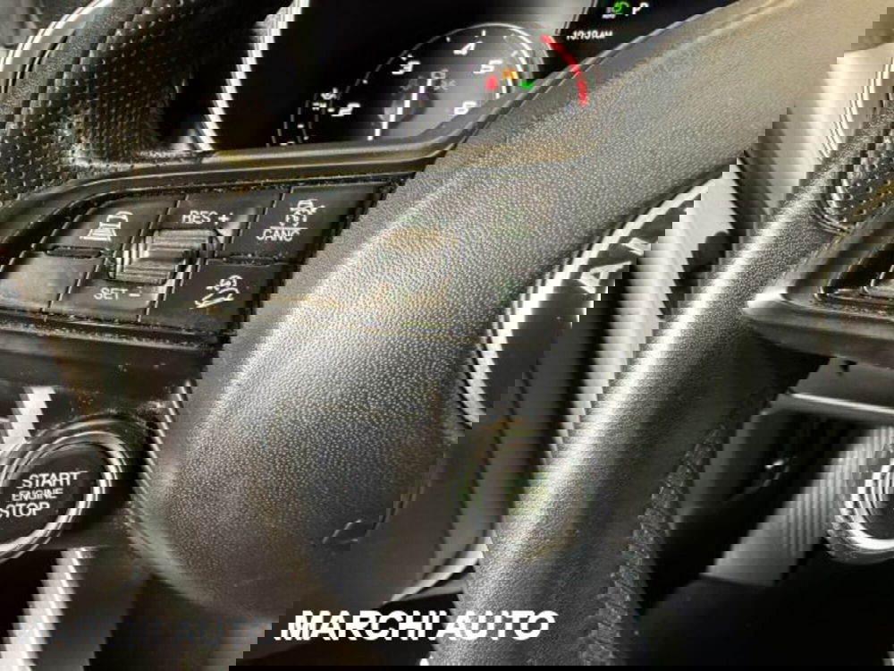 Alfa Romeo Stelvio usata a Perugia (14)