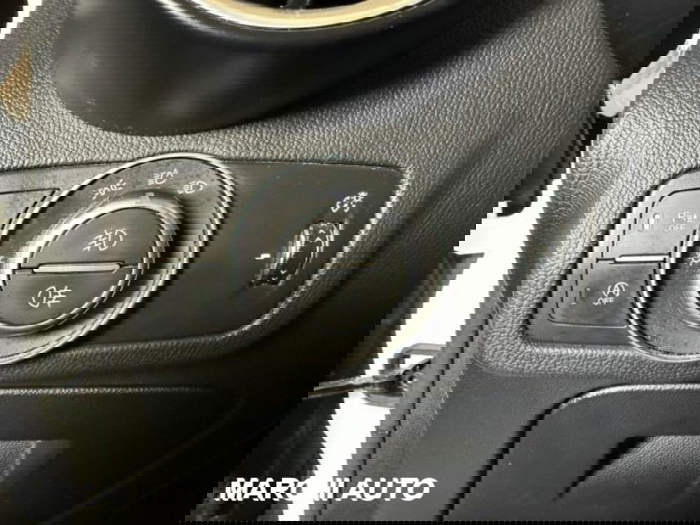 Alfa Romeo Stelvio usata a Perugia (15)