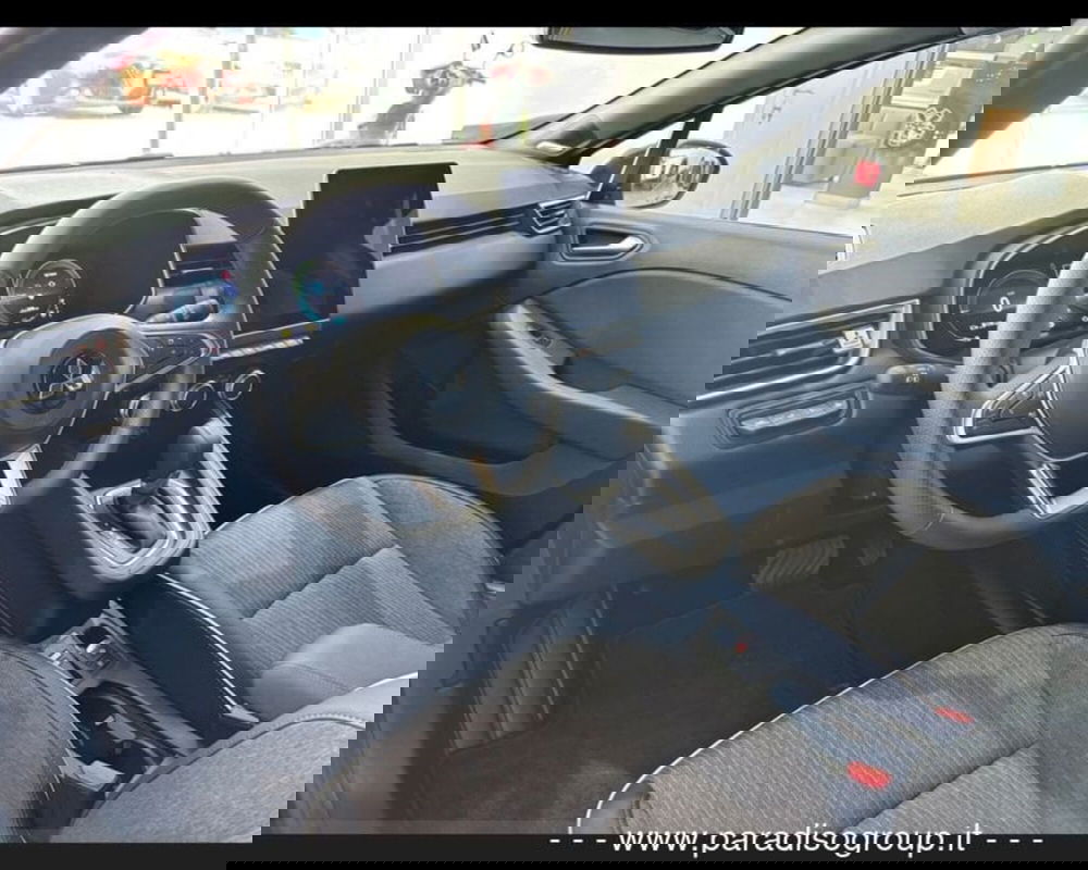 Mitsubishi Colt nuova a Catanzaro (10)