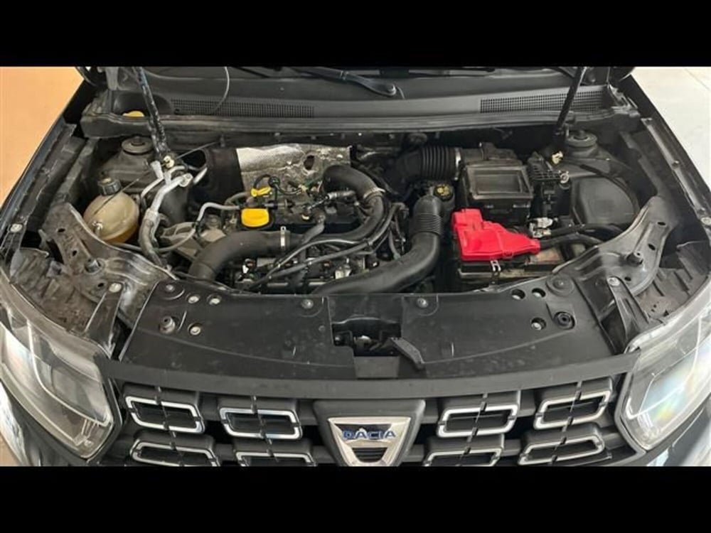 Dacia Duster usata a Firenze (14)