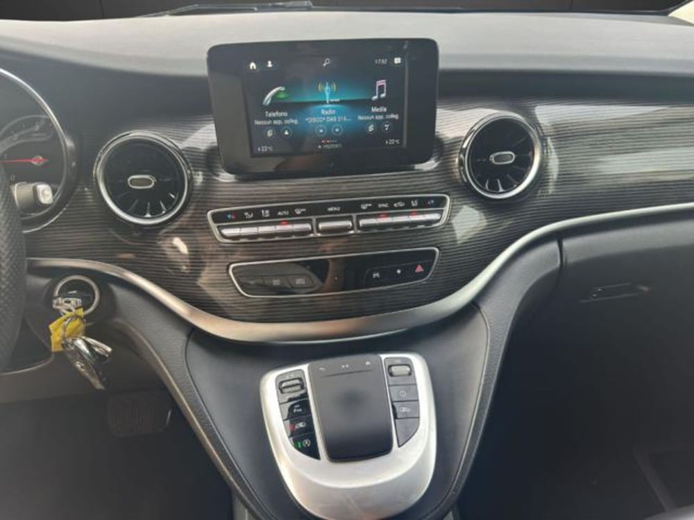 Mercedes-Benz Classe V usata a Milano (12)