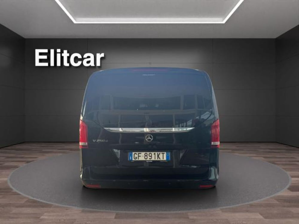 Mercedes-Benz Classe V usata a Milano (5)
