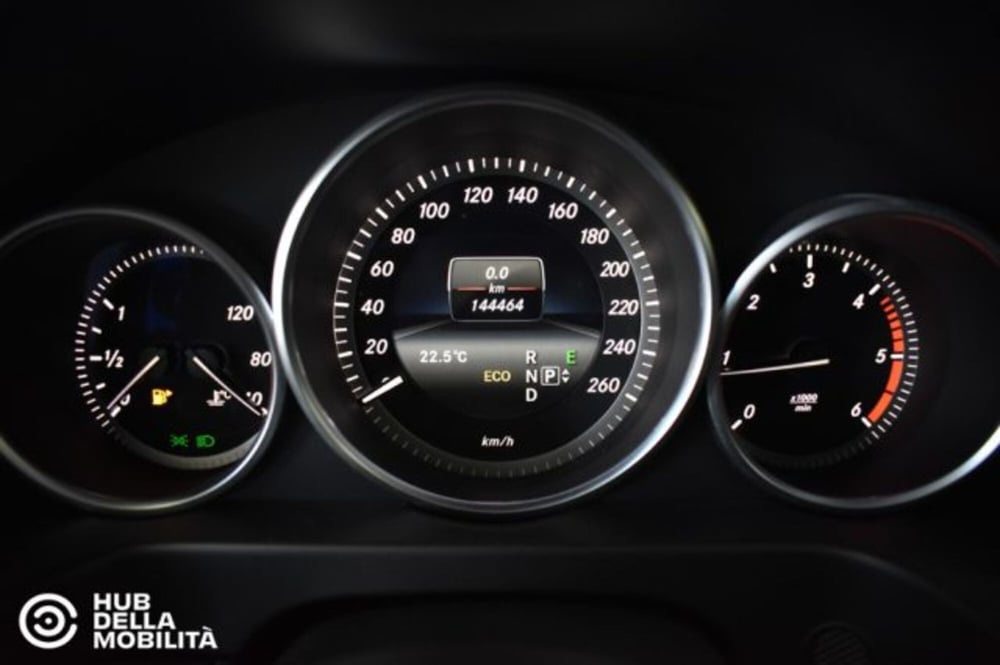 Mercedes-Benz Classe E usata a Perugia (8)