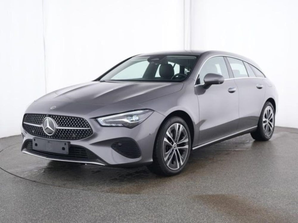 Mercedes-Benz CLA Shooting Brake usata a Novara