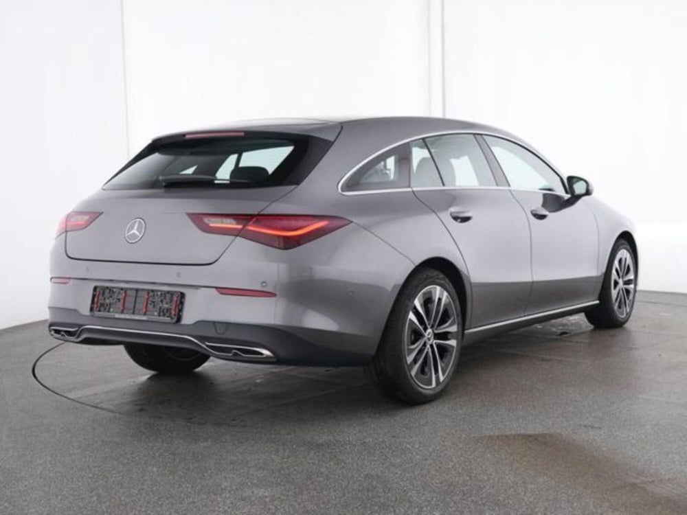Mercedes-Benz CLA Shooting Brake usata a Novara (3)