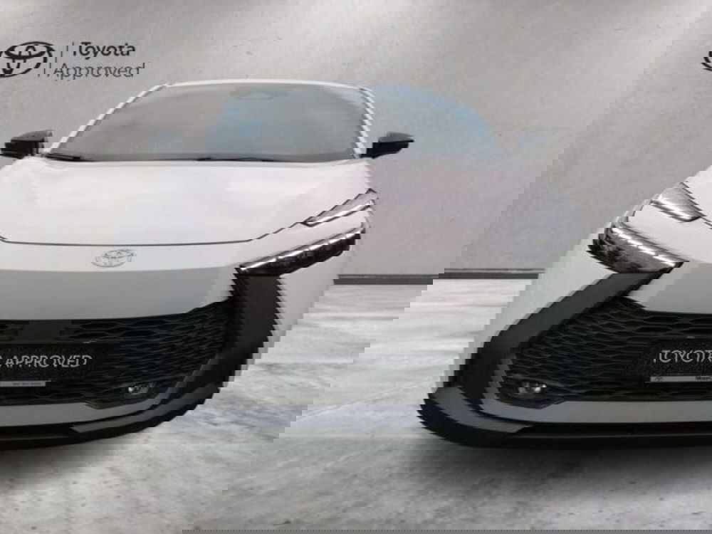 Toyota Toyota C-HR usata a Roma (13)