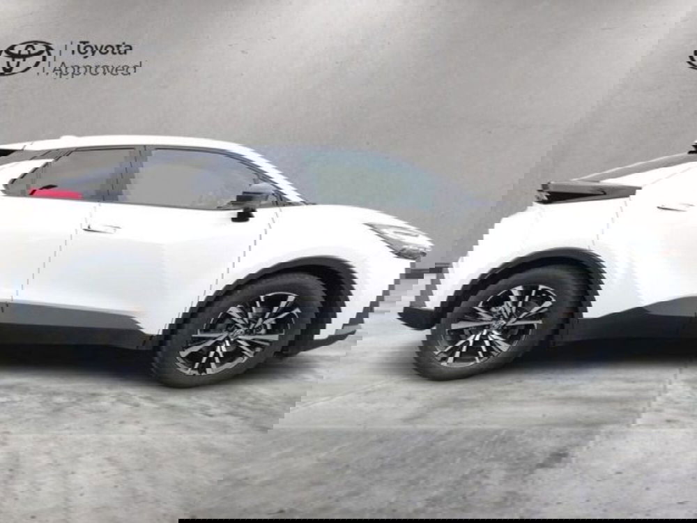 Toyota Toyota C-HR usata a Roma (4)