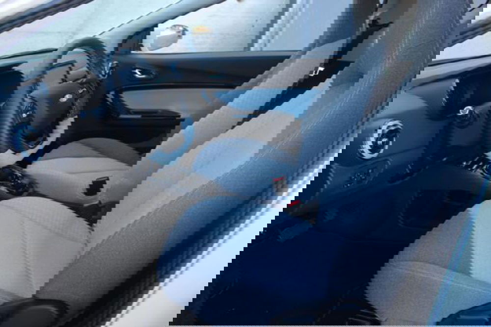 Dr dr 1.0 EV nuova a Roma (8)