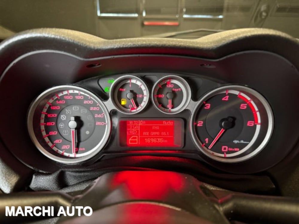 Alfa Romeo MiTo usata a Perugia (16)