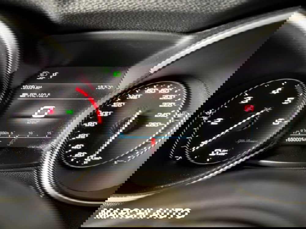 Alfa Romeo Stelvio usata a Perugia (17)