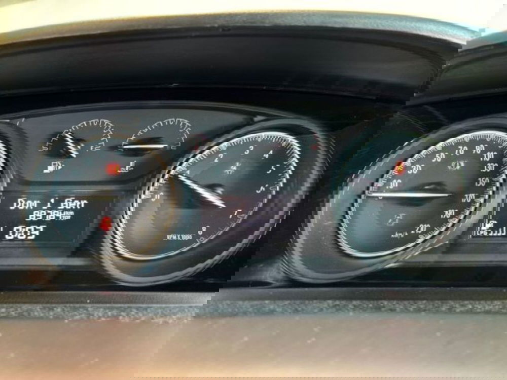 Lancia Ypsilon usata a Ancona (12)