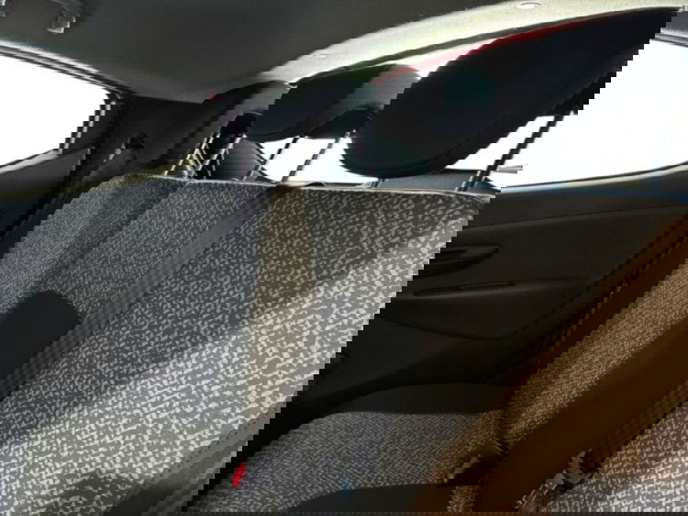 Lancia Ypsilon usata a Ancona (14)