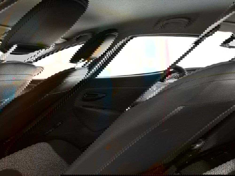 Lancia Ypsilon usata a Ancona (17)
