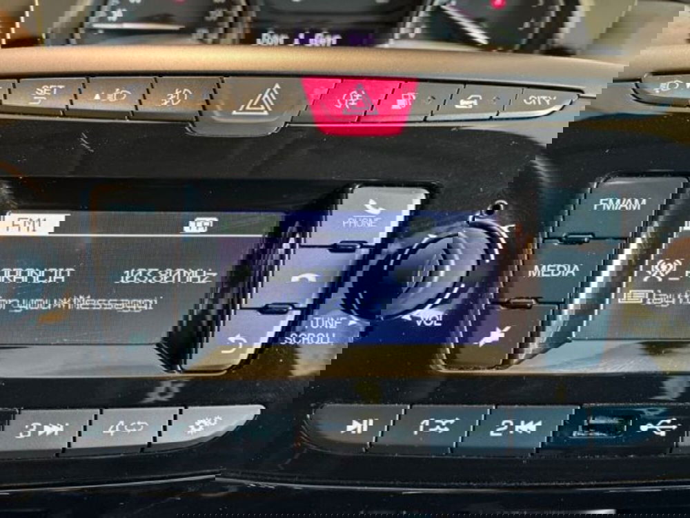 Lancia Ypsilon usata a Ancona (19)