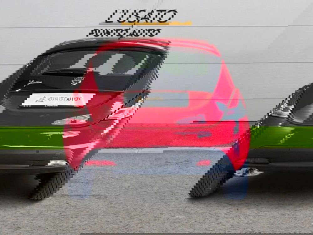 Lancia Ypsilon usata a Ancona (6)
