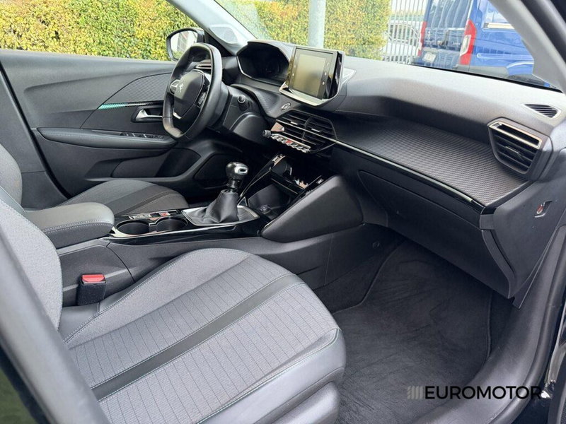 Peugeot 208 usata a Bari (14)
