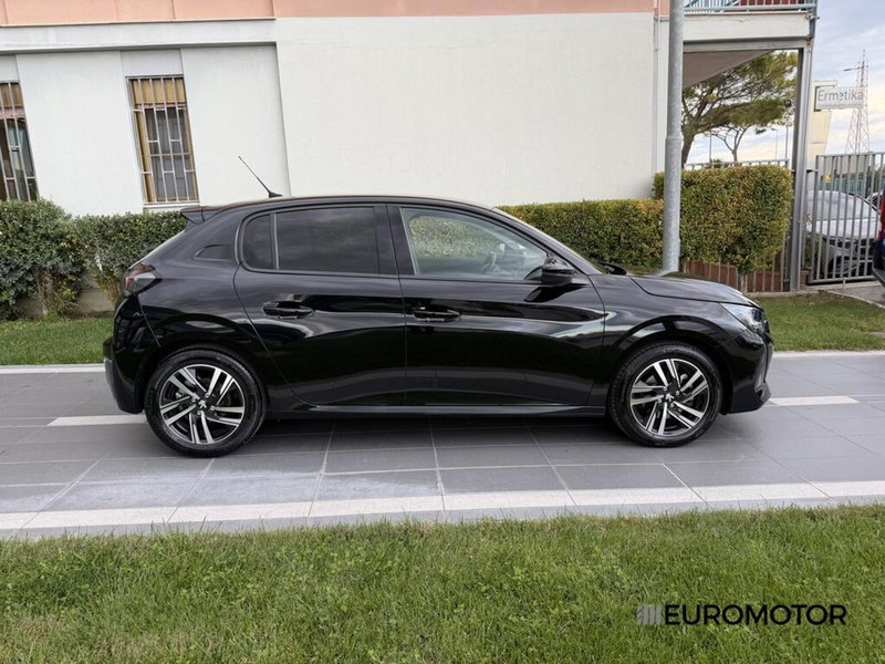 Peugeot 208 usata a Bari (4)