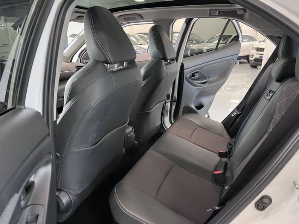 Toyota Yaris Cross usata a Prato (10)