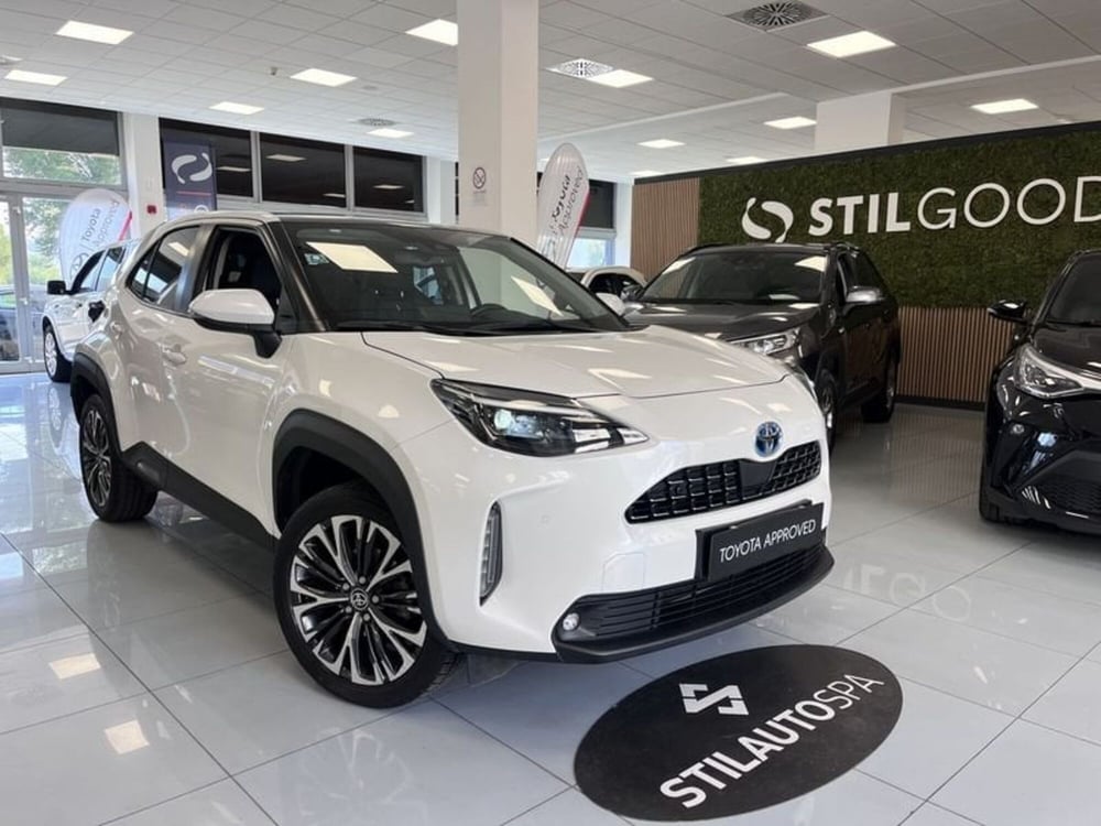 Toyota Yaris Cross usata a Prato (3)