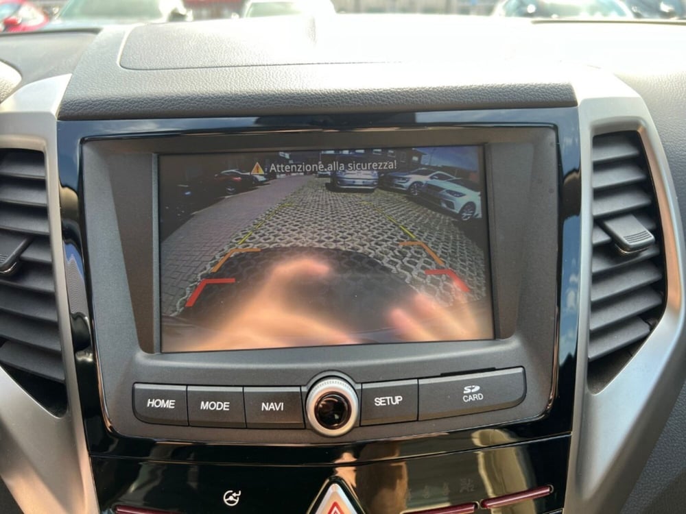 Ssangyong Tivoli usata a Verona (12)