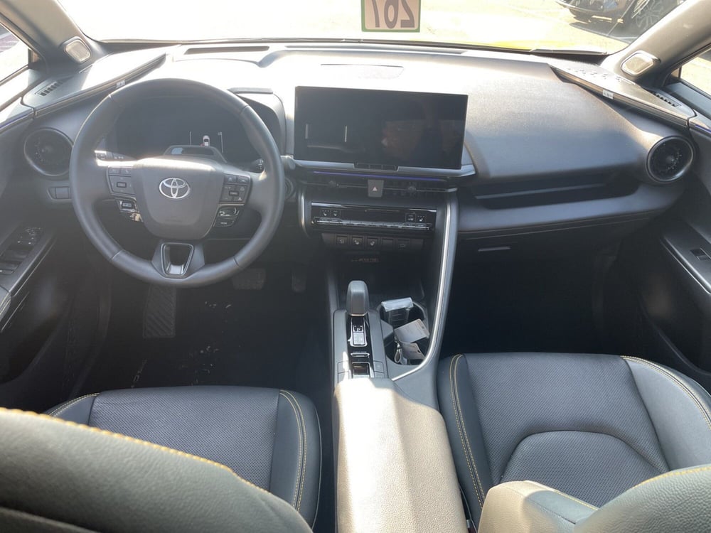 Toyota Toyota C-HR usata a Piacenza (11)