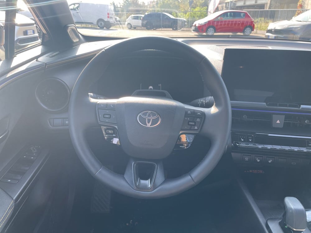 Toyota Toyota C-HR usata a Piacenza (12)