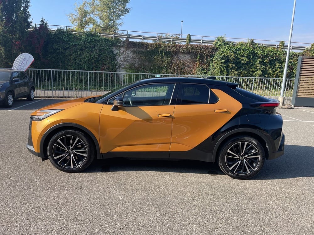 Toyota Toyota C-HR usata a Piacenza (3)