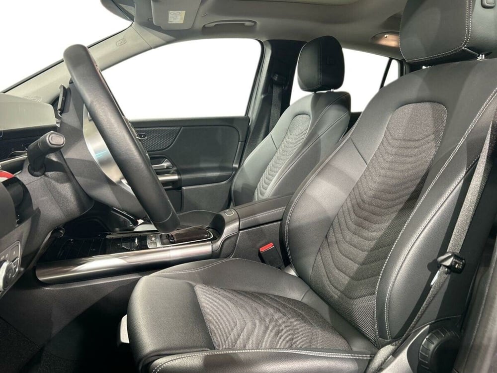 Mercedes-Benz GLA SUV usata a Lecco (10)