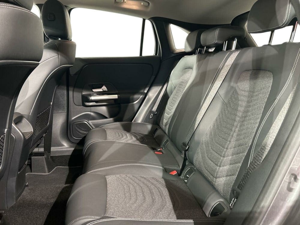 Mercedes-Benz GLA SUV usata a Lecco (11)
