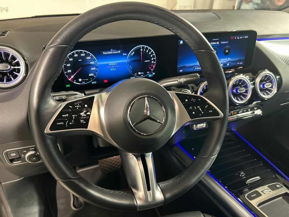 Mercedes-Benz GLA SUV usata a Lecco (15)