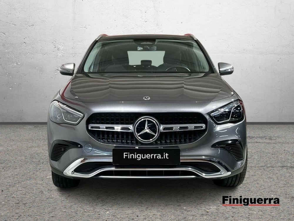Mercedes-Benz GLA SUV usata a Lecco (2)